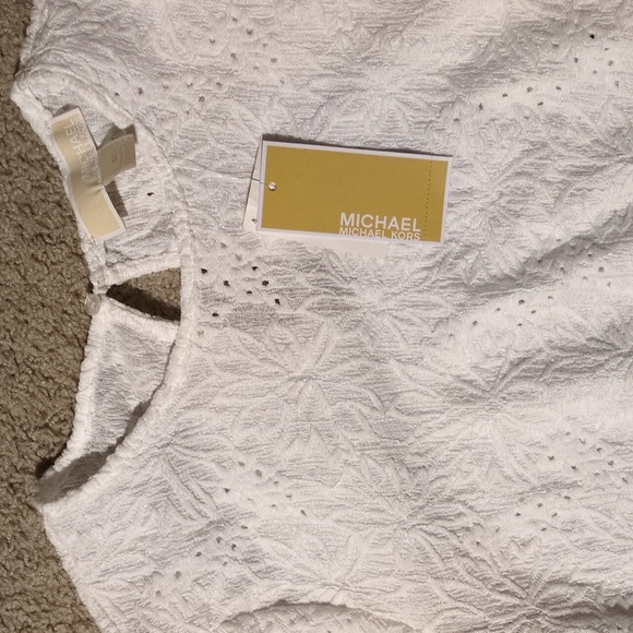 Michael Kors White Floral Textured Blouse - Picture 2 of 3